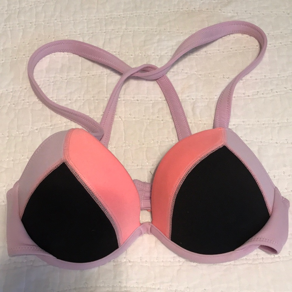 Victoria’s Secret bikini top 34B